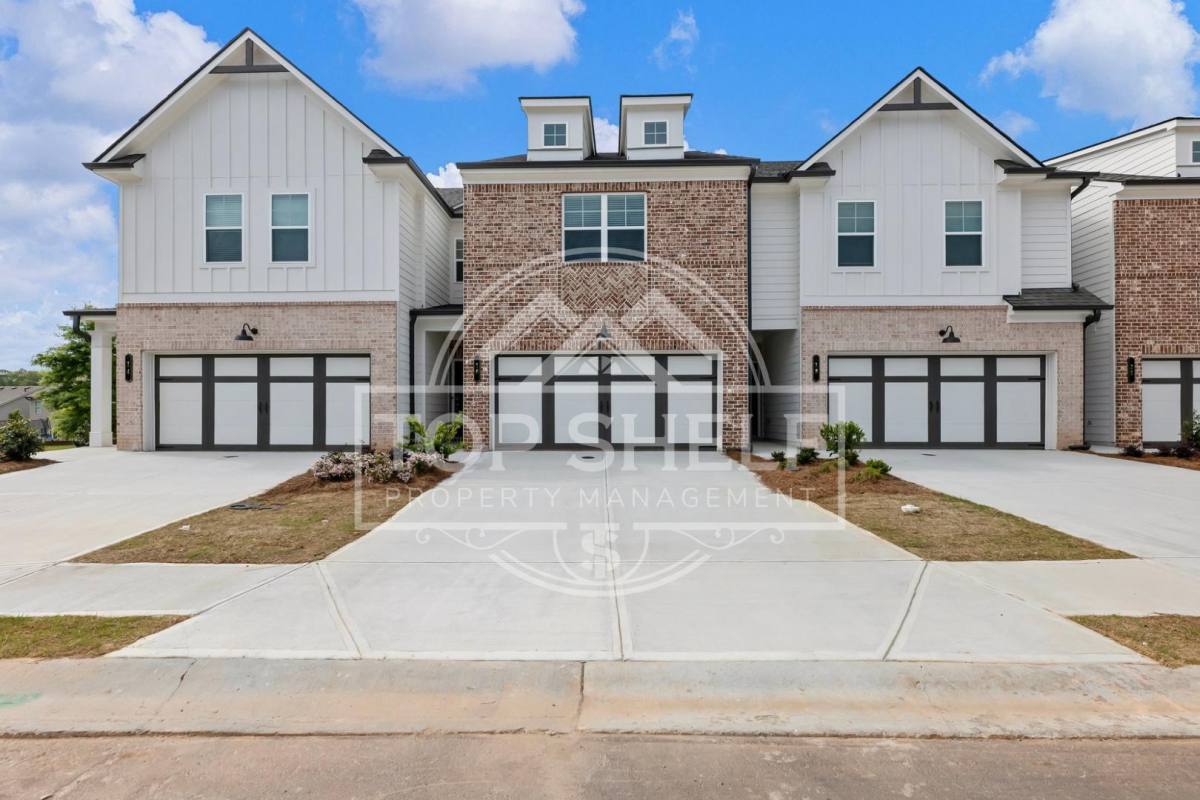 Townhouse for rent at Mulberry Woods, 16 Depot Landing Rd #1, Auburn, GA 30011