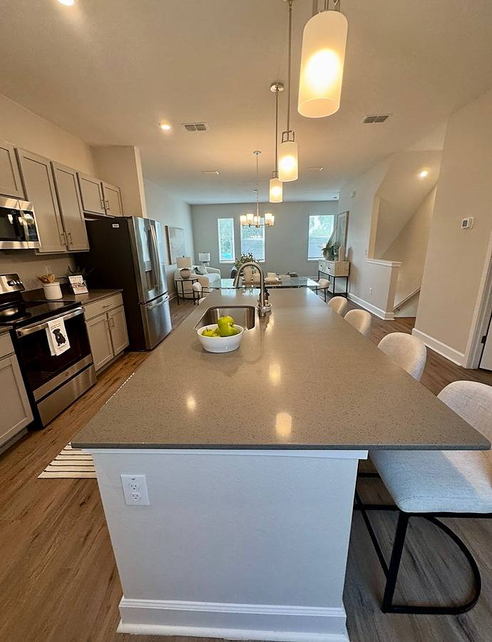 Townhouse for rent at 3418 W La Salle St, Tampa, FL 33607