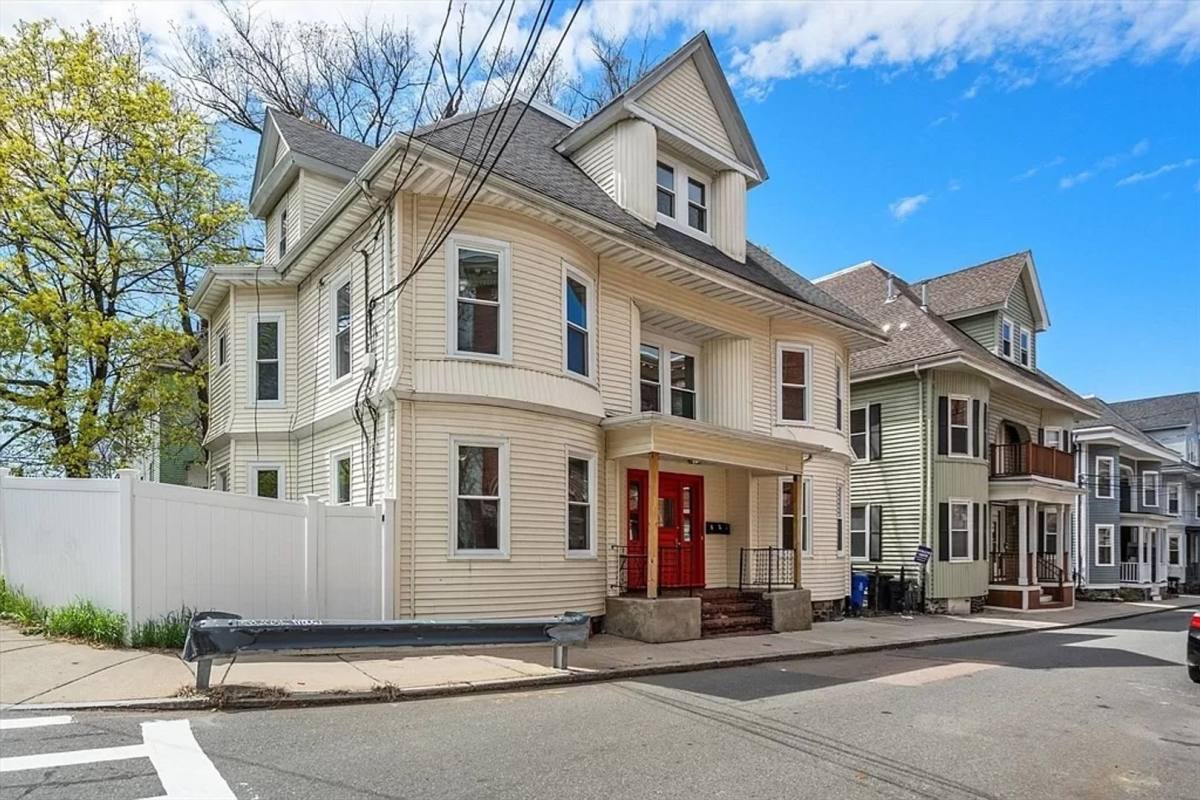 House for rent at 10 Royal St #2, Allston, MA 02134