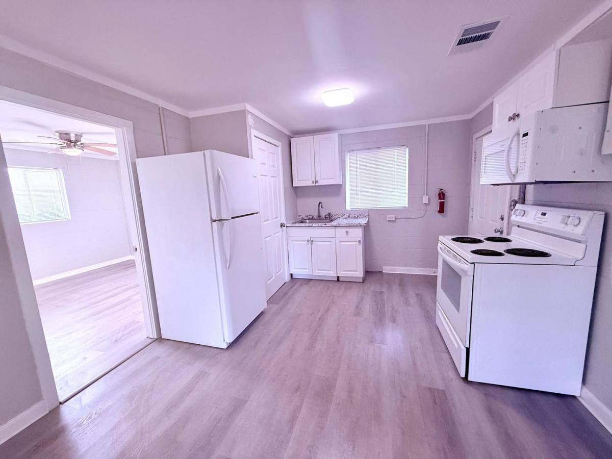 Apartment for rent at 2305 SW 2nd St, Ocala, FL 34471