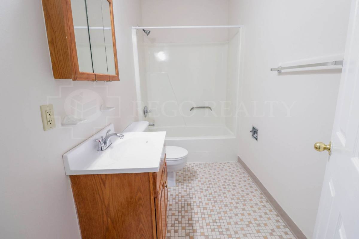 Apartment for rent at 26 Congress St, Hartford, CT 06114