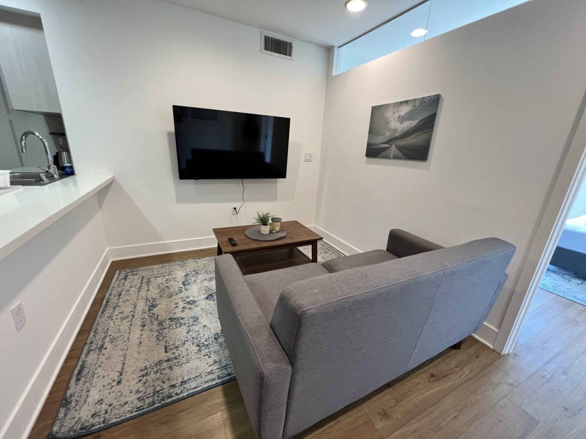 Apartment for rent at 1539 Beloit Ave, Los Angeles, CA 90025