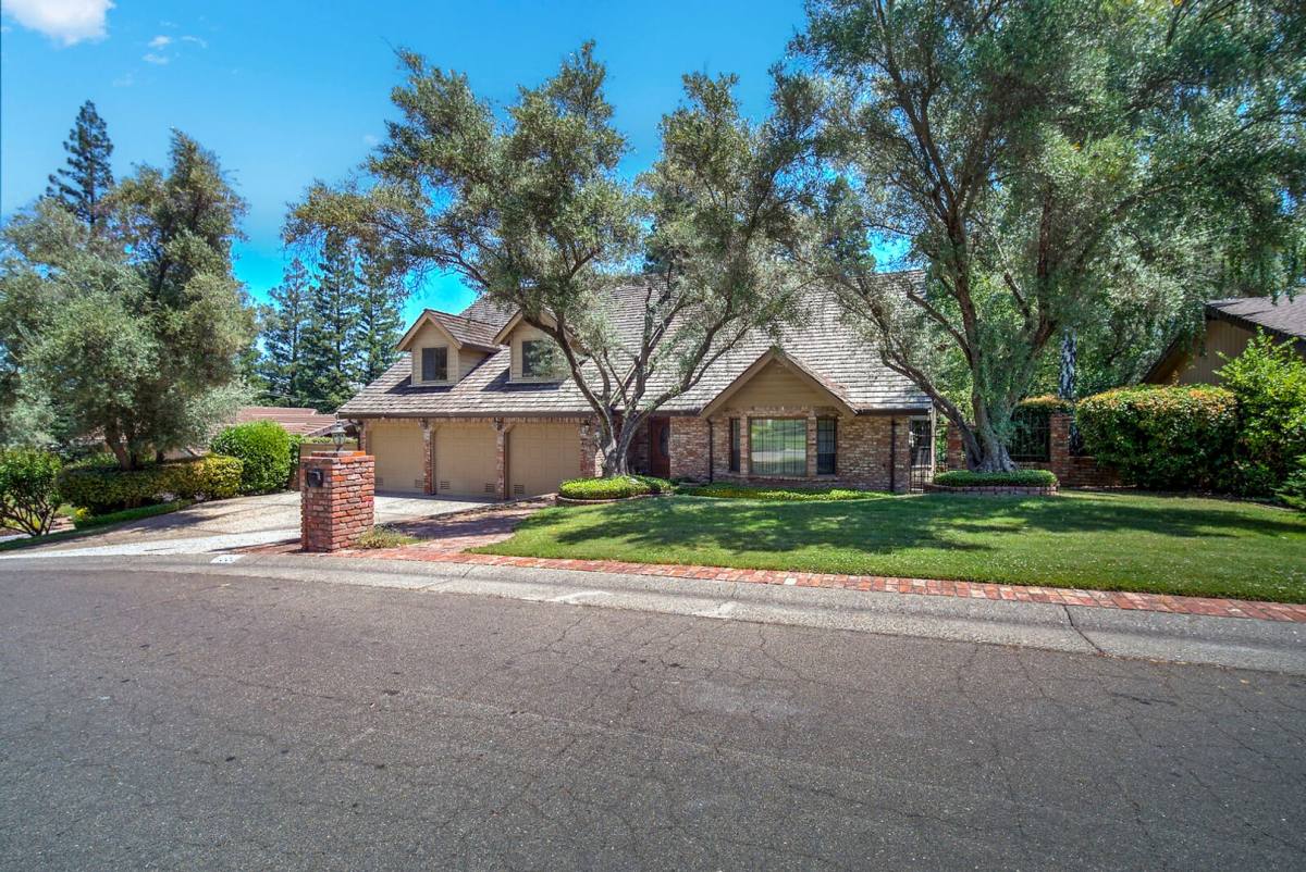 House for rent at 4350 Winding Woods Way, Fair Oaks, CA 95628