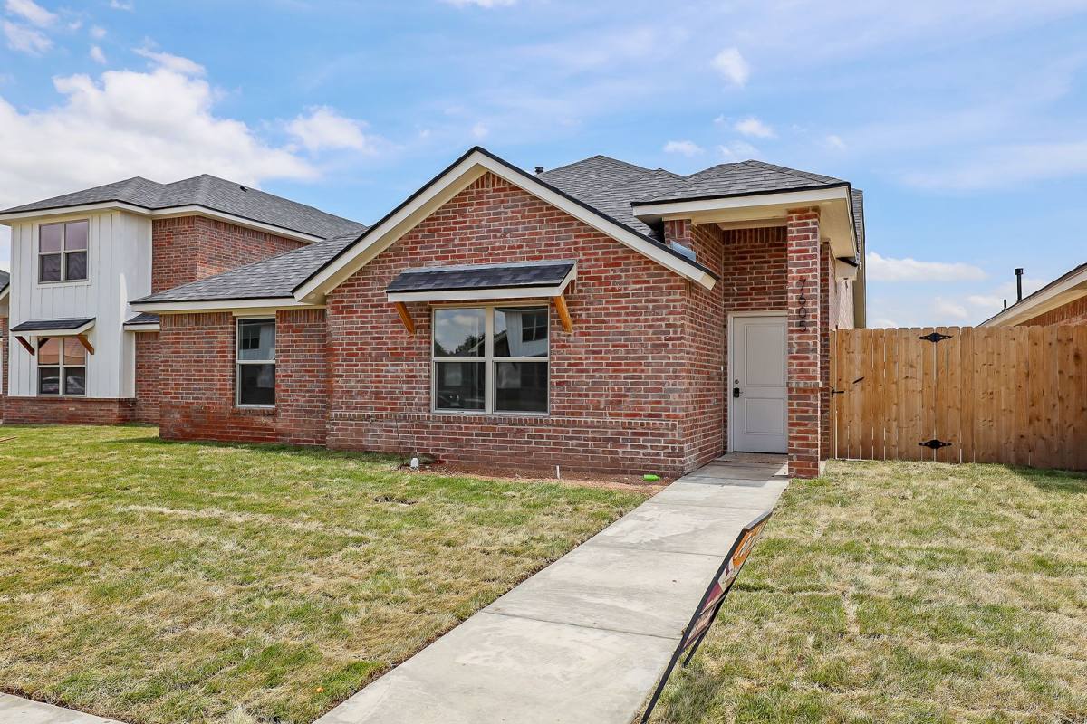 House for rent at 7605 Woodford Ave, Amarillo, TX 79110