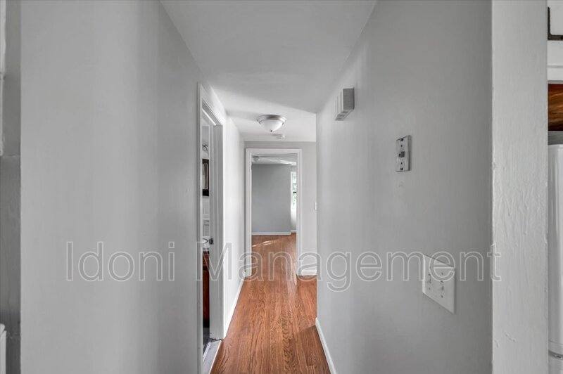 Apartment for rent at 34 Hulse St #2, New Haven, CT 06513