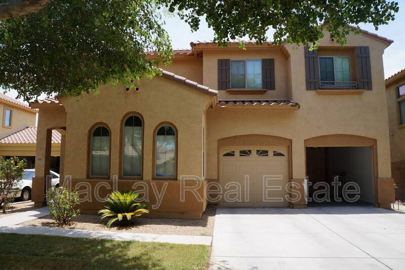House for rent at 3643 E Hyatt Lane, Gilbert, AZ 85295