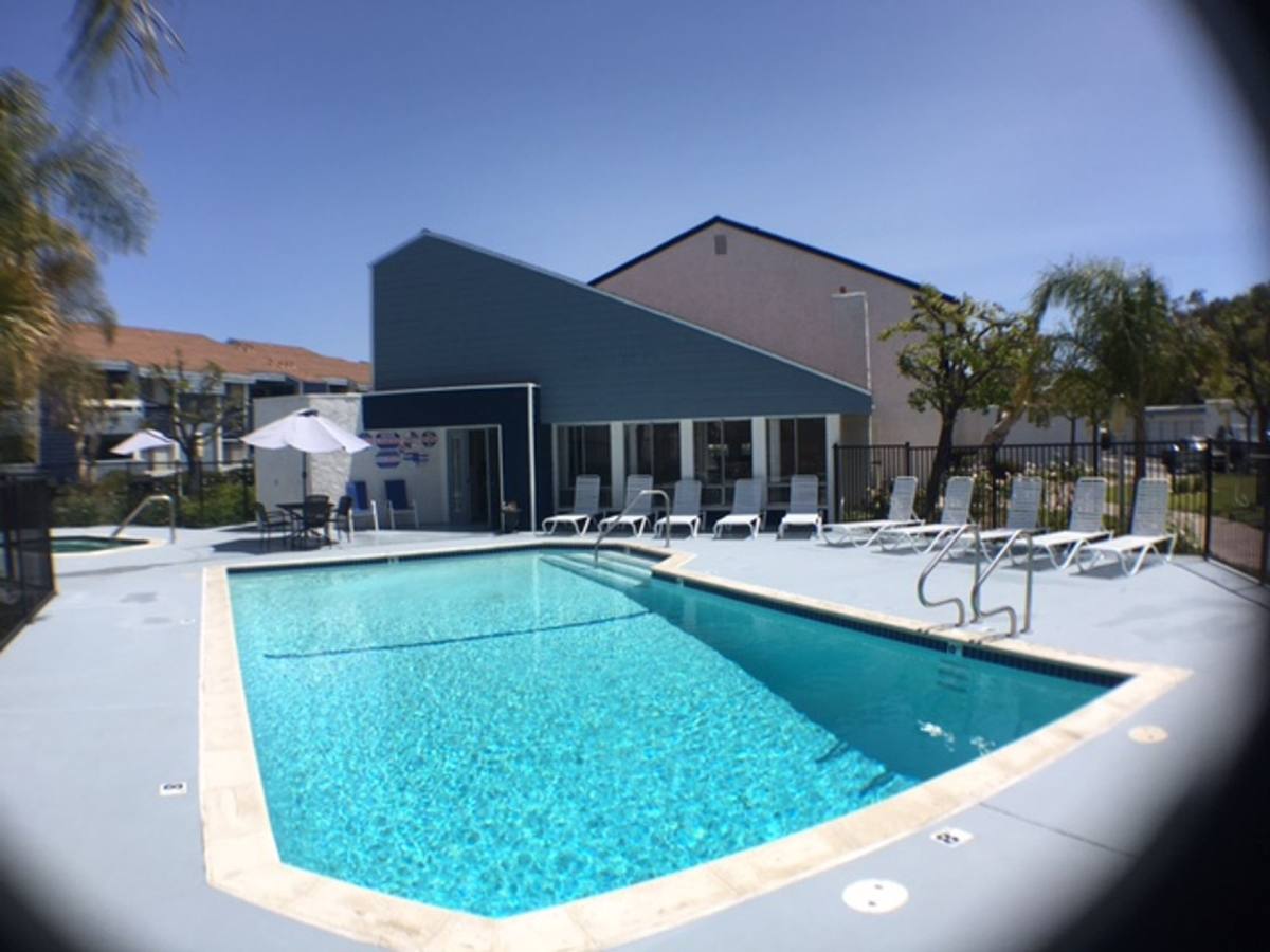Apartment for rent at 1320 Victoria Ave, Oxnard, CA 93035