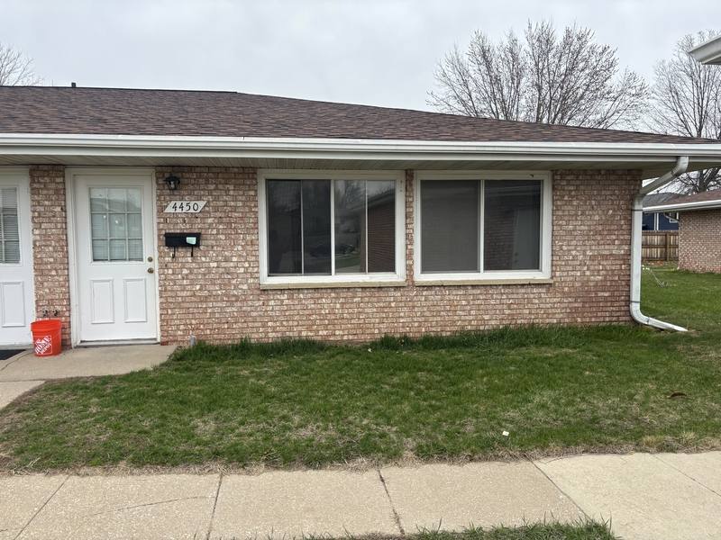 Apartment for rent at 4420-4490 Vasey Ave #4450, Marion, IA 52302