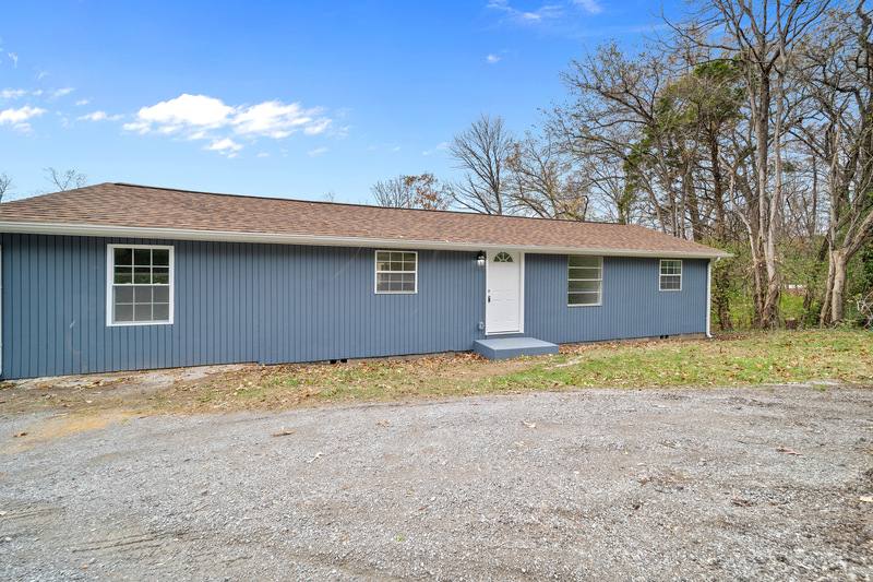 House for rent at 8017 Andersonville Pike, Knoxville, TN 37938