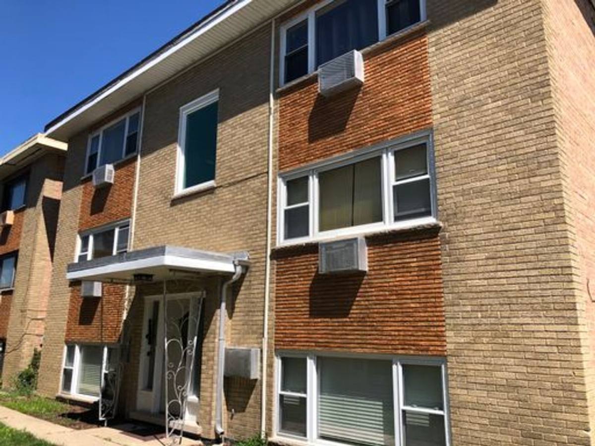 Apartment for rent at 1809 S 14th Ave, Broadview, IL 60155