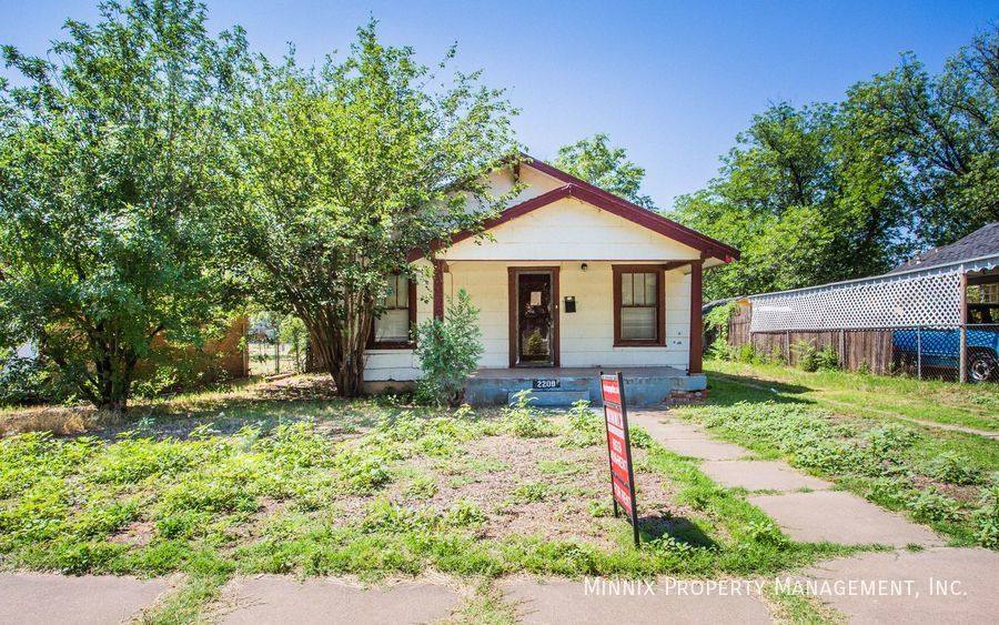 House for rent at 2209 20th St, Lubbock, TX 79411