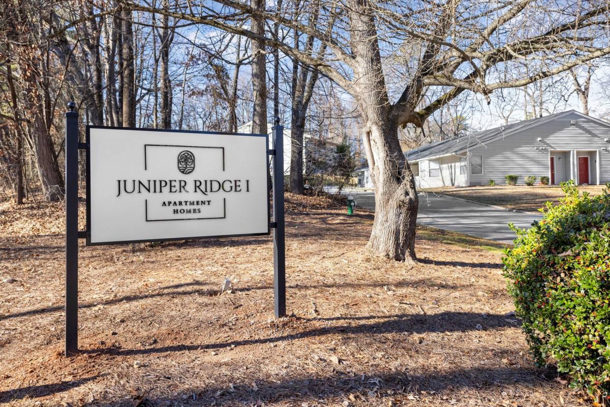 Apartment for rent at 2904 W Florida St, Greensboro, NC 27407