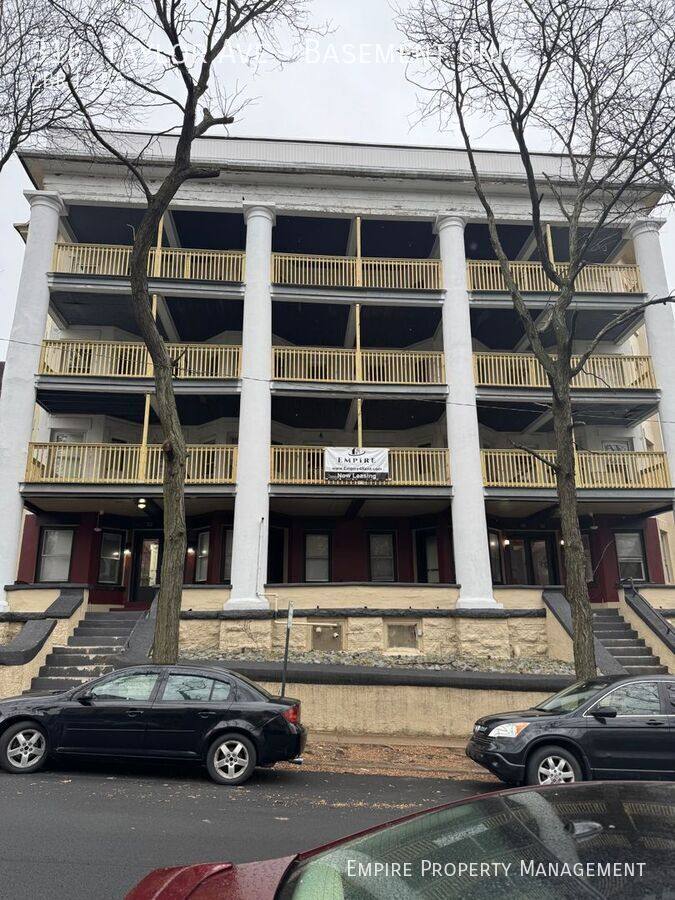 Apartment for rent at 316 Taylor Ave, Scranton, PA 18510
