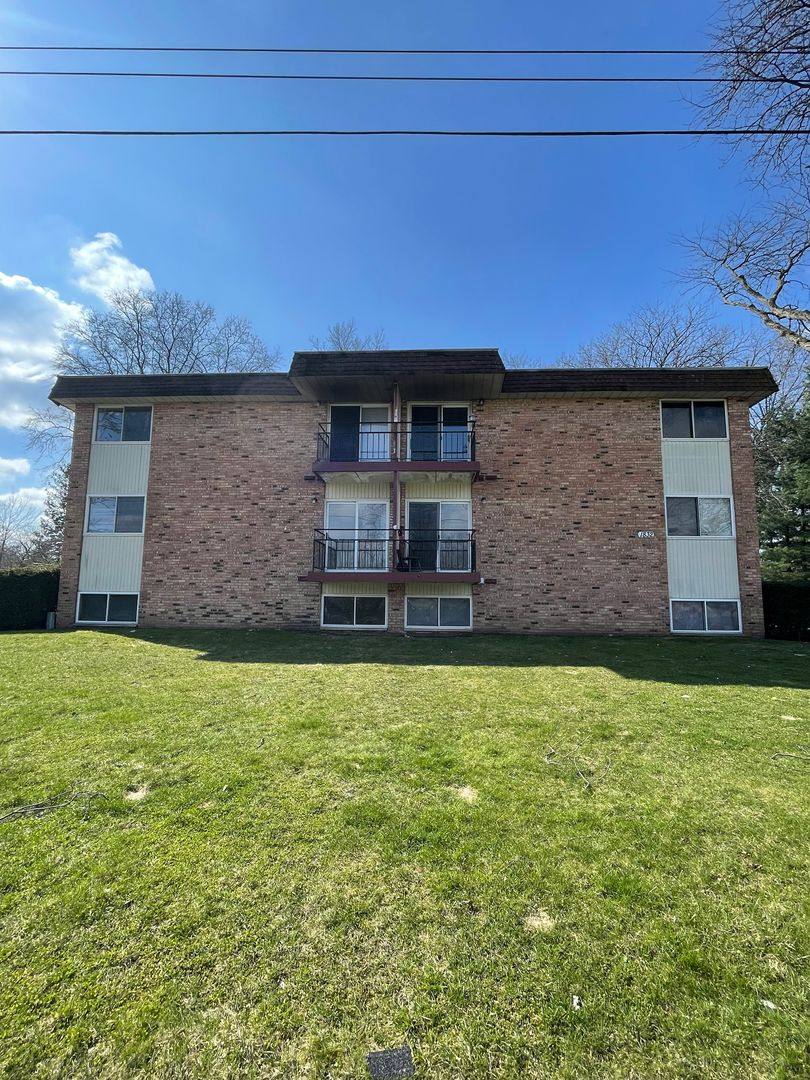 Apartment for rent at 1832 Winton Ave, Kalamazoo, MI 49001