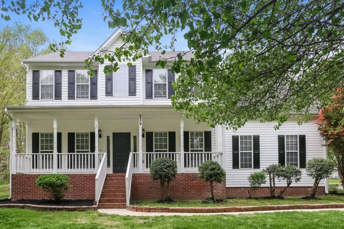 House for rent at 219 Forest Pond Rd, Kannapolis, NC 28083