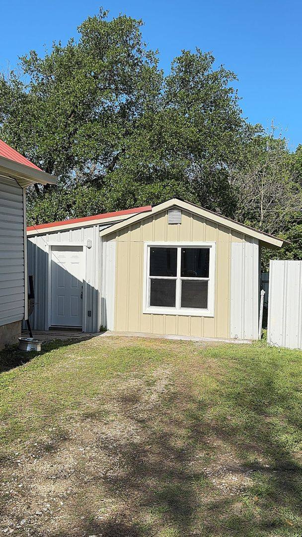 Apartment for rent at 1412 S 39th St, Temple, TX 76504