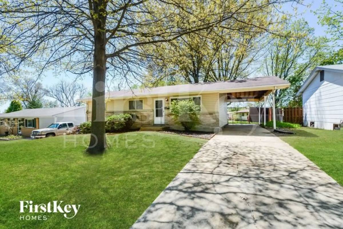 House for rent at 712 Undercliff Dr, Hazelwood, MO 63042