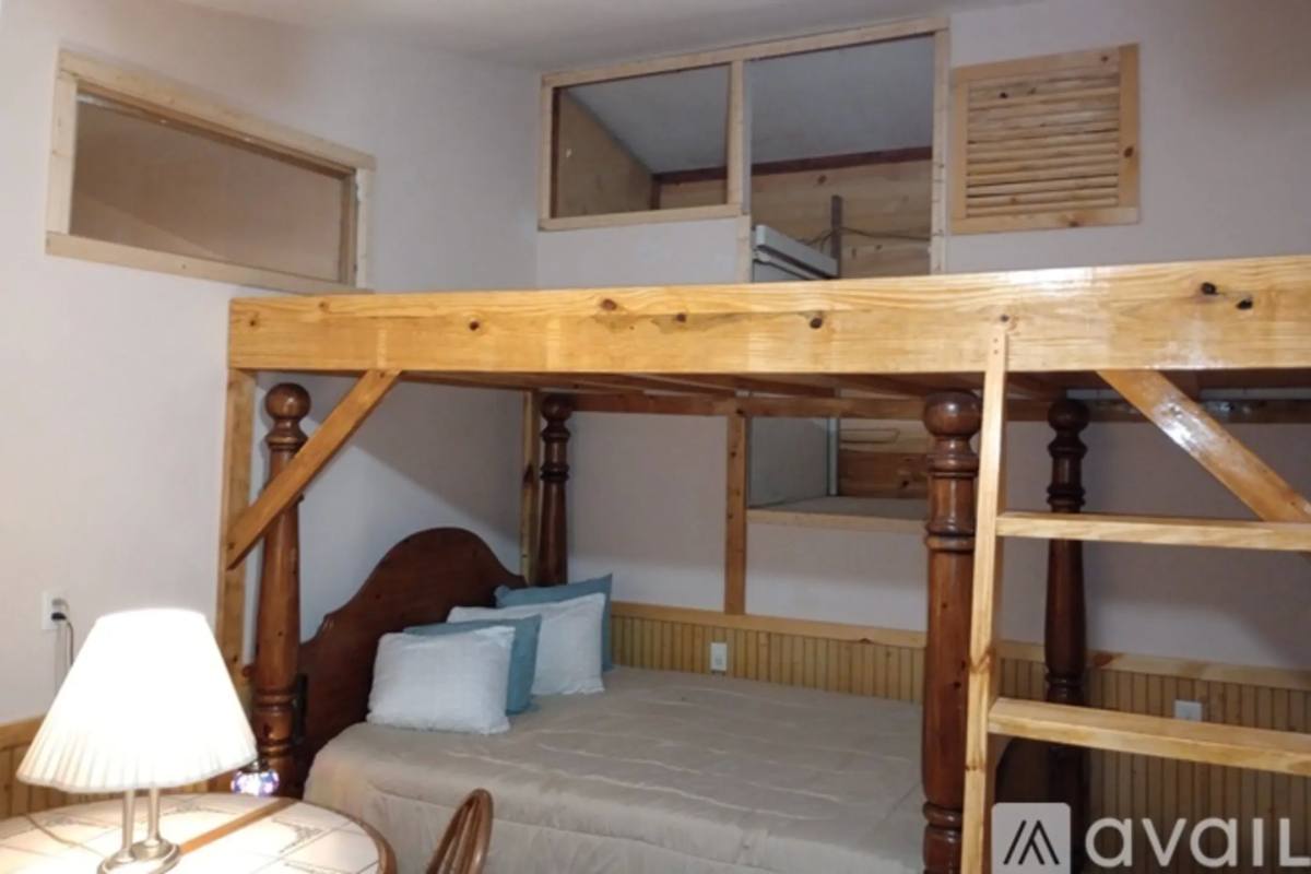 Apartment for rent at 29731 Co Rd 28 #6, Elkhart, IN 46517
