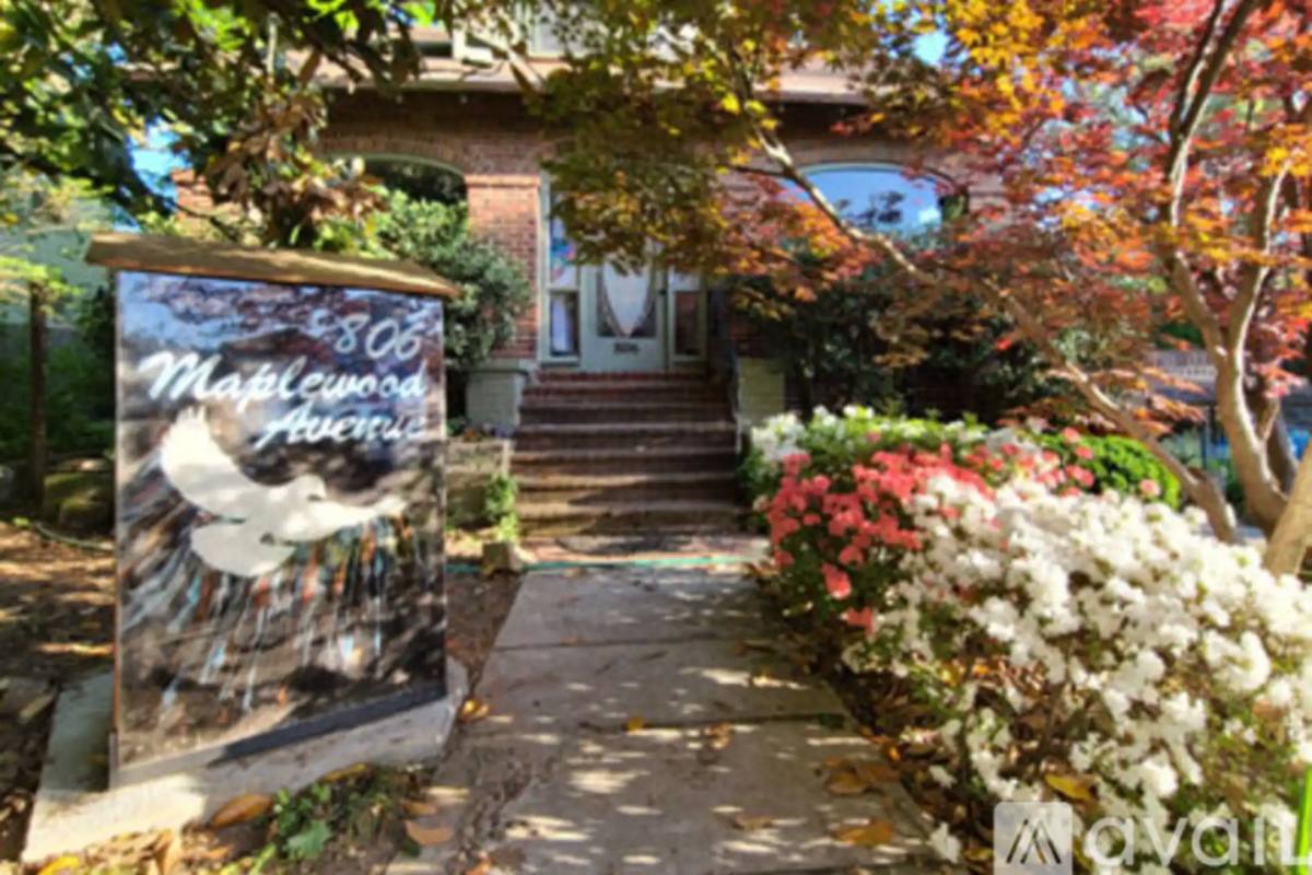 Apartment for rent at 806 Maplewood Ave 2 W, Takoma Park, MD 20912