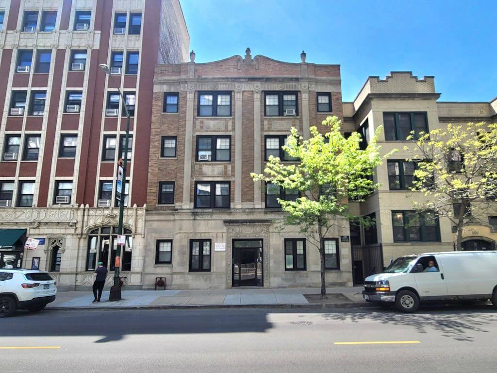Apartment for rent at 509 Belmont #103, Chicago, IL 60657