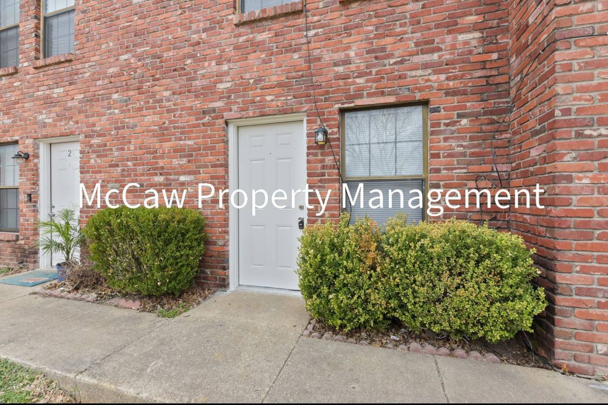 Apartment for rent at 210 Rolston Rd #3, Irving, TX 75060