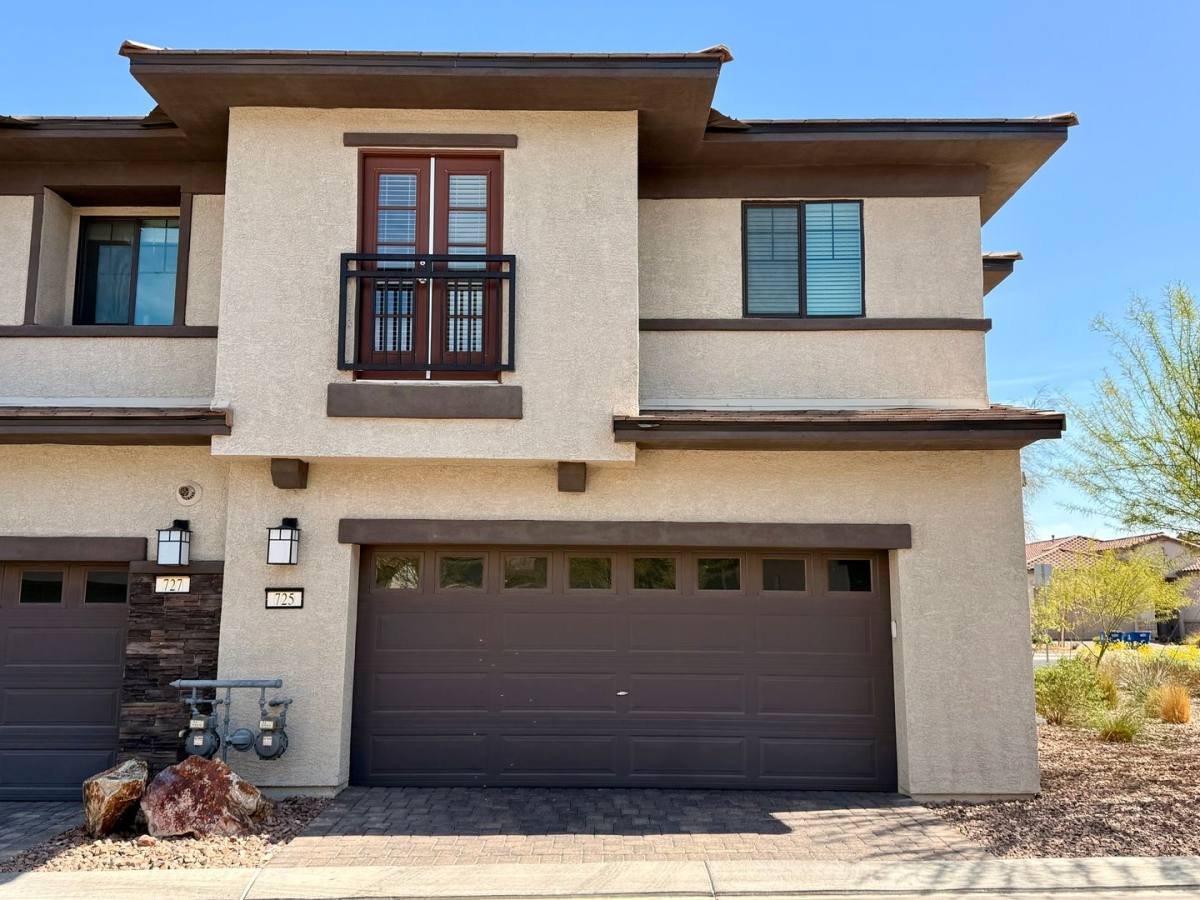 House for rent at 725 Omaggio Place, Henderson, NV 89011