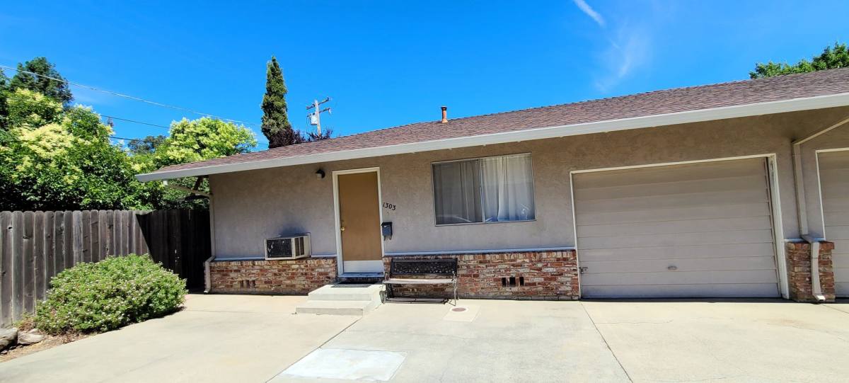 House for rent at 1303 F St, Davis, CA 95616