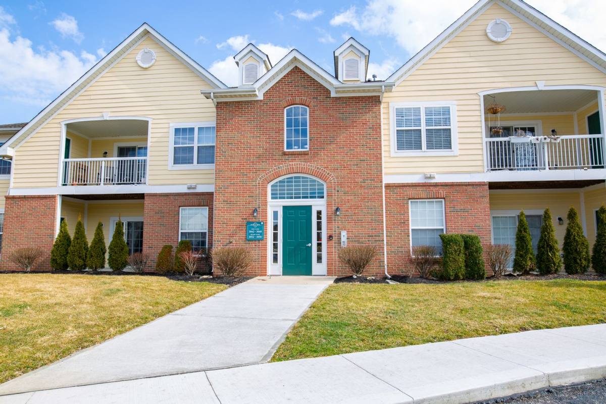 Condo for rent at 3848 Carberry Dr, Dublin, OH 43016