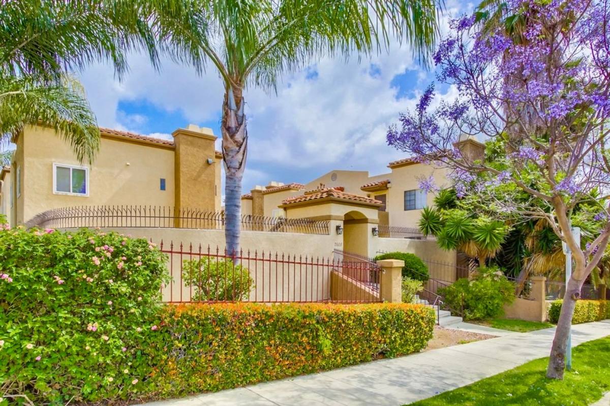 Condo for rent at 2608 Broadway, San Diego, CA 92102