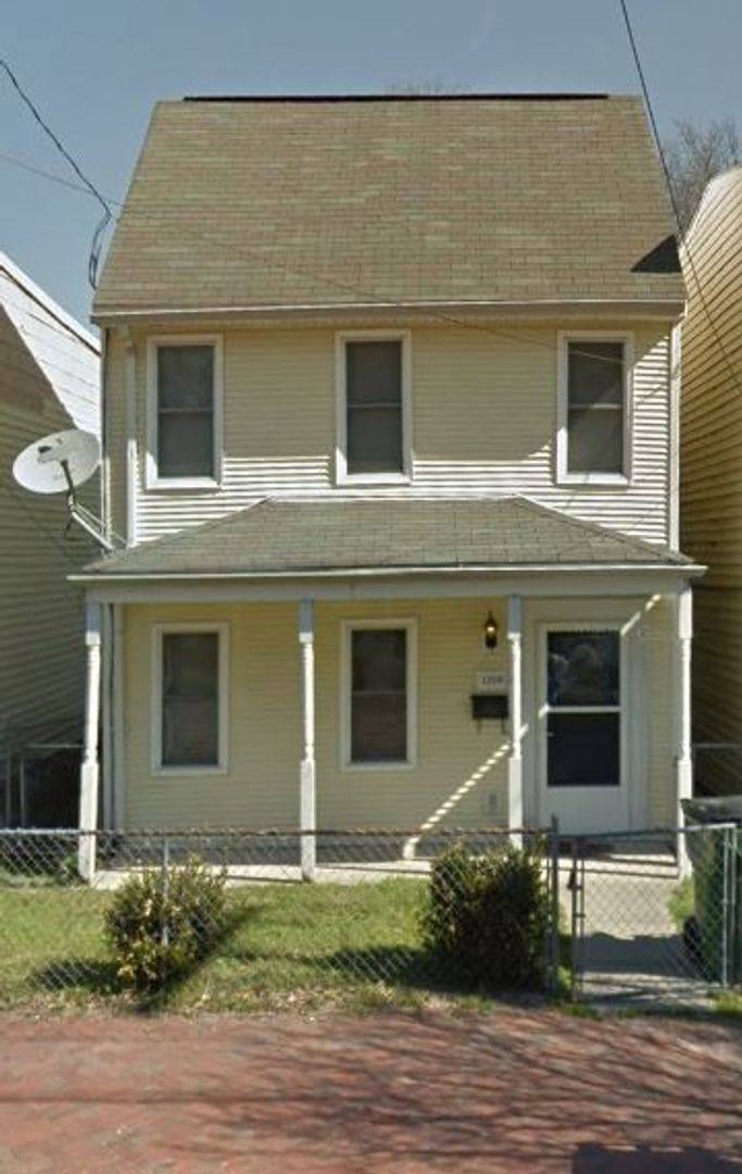 House for rent at 1208 W Clay St, Richmond, VA 23220
