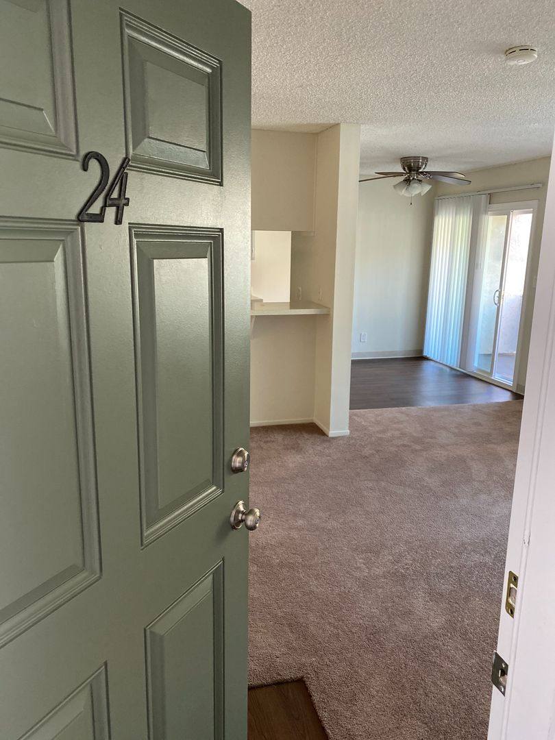 Apartment for rent at 2311 Elden Ave, Costa Mesa, CA 92627