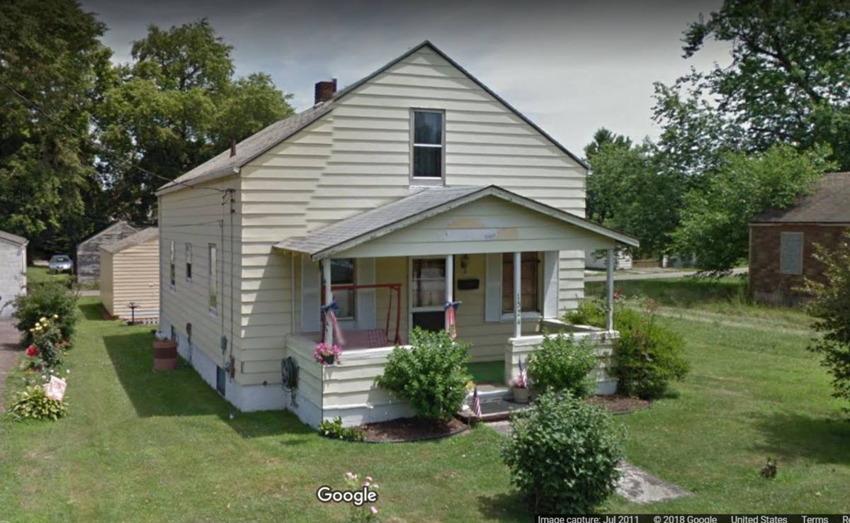 House for rent at 1524 Tanner Ave SW, Canton, OH 44706