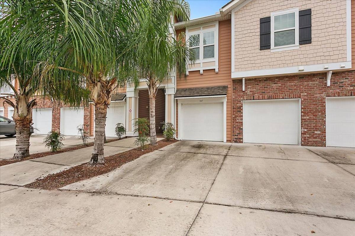 Condo for rent at 208 Larkin Place, Saint Johns, FL 32259
