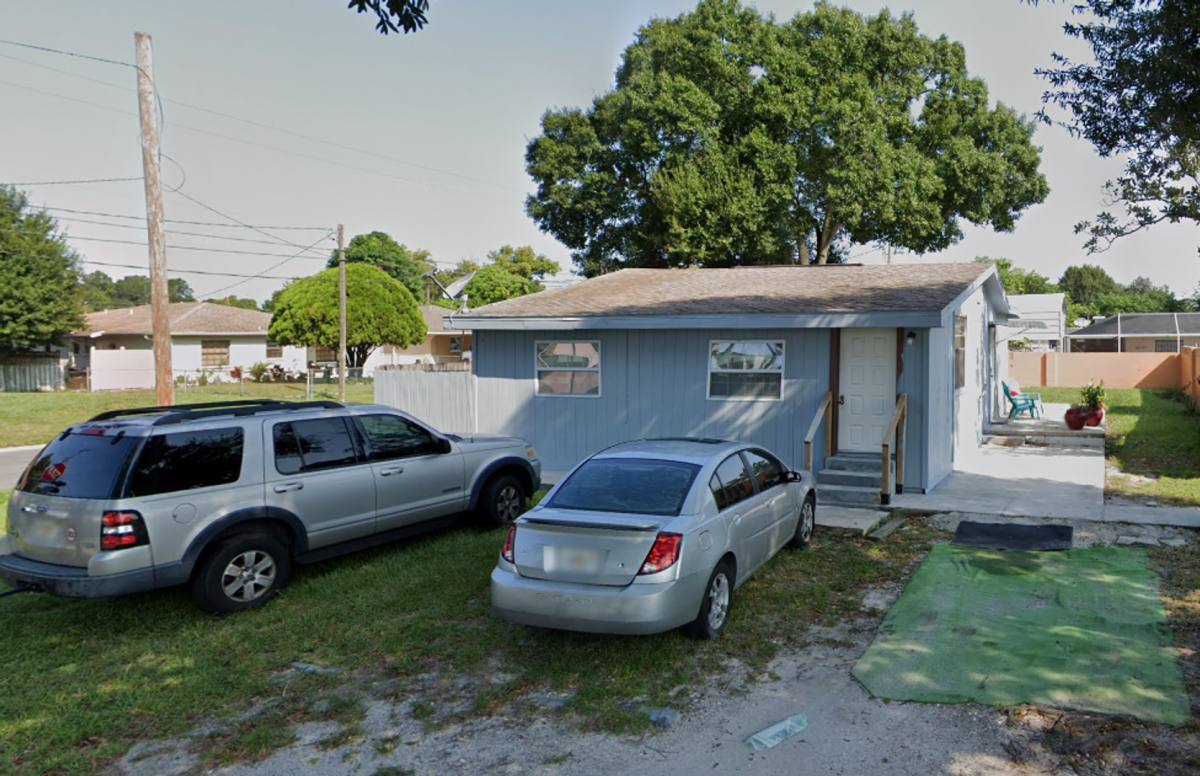 House for rent at 3925 W Robson St, Tampa, FL 33614