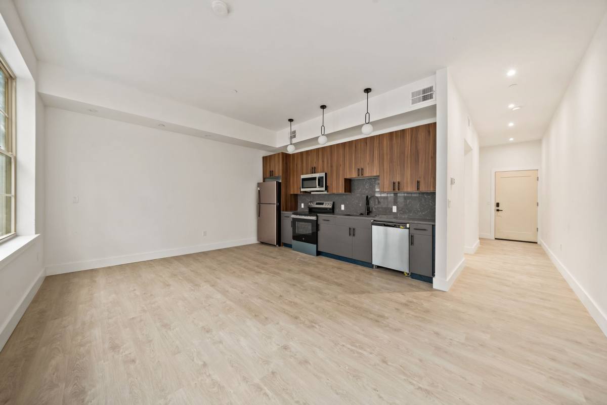 Wood Street Lofts, 326 N 12th St, Philadelphia, PA 19107 - Apartment for Rent - Image 6