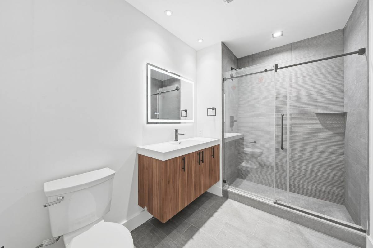 Wood Street Lofts, 326 N 12th St, Philadelphia, PA 19107 - Apartment for Rent - Image 2