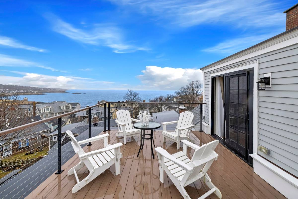 Apartment for rent at 8 Hale St, Rockport, MA 01966