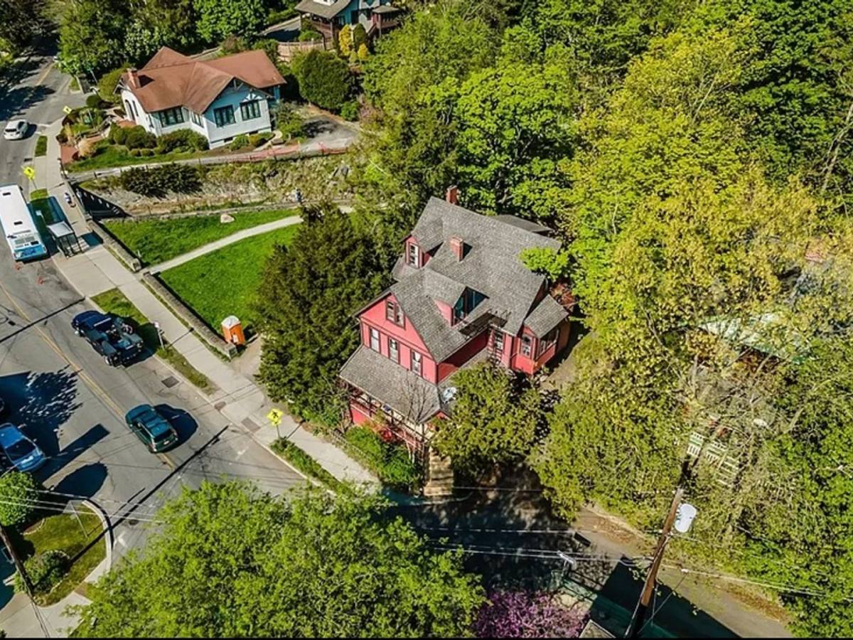 Townhouse for rent at 101 Linn St, Ithaca, NY 14850