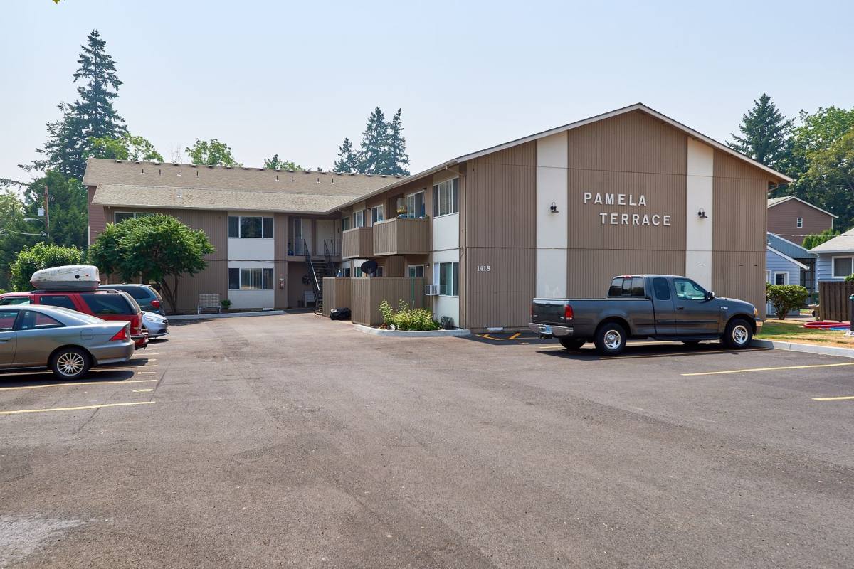 Apartment for rent at 1418 E Second St, Newberg, OR 97132
