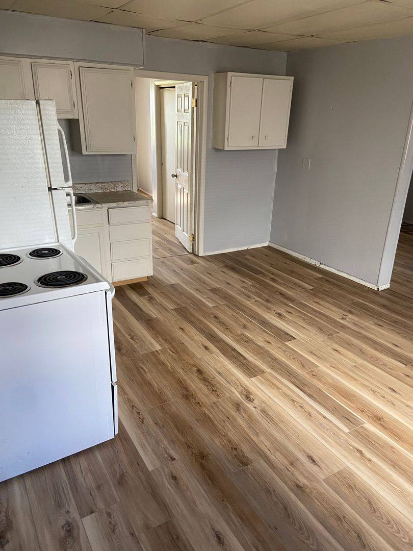 Apartment for rent at 109 W Walnut St, Washington, PA 15301
