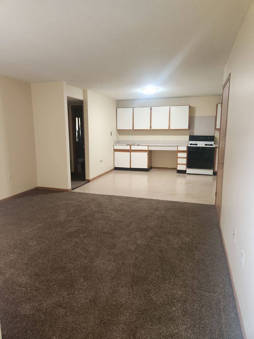 Apartment for rent at 2723-2837 Silent Wood Trail, Rockford, IL 61109