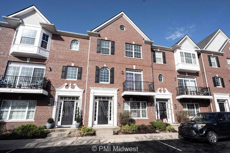 Townhouse for rent at 1033 3rd Ave NW, Carmel, IN 46032
