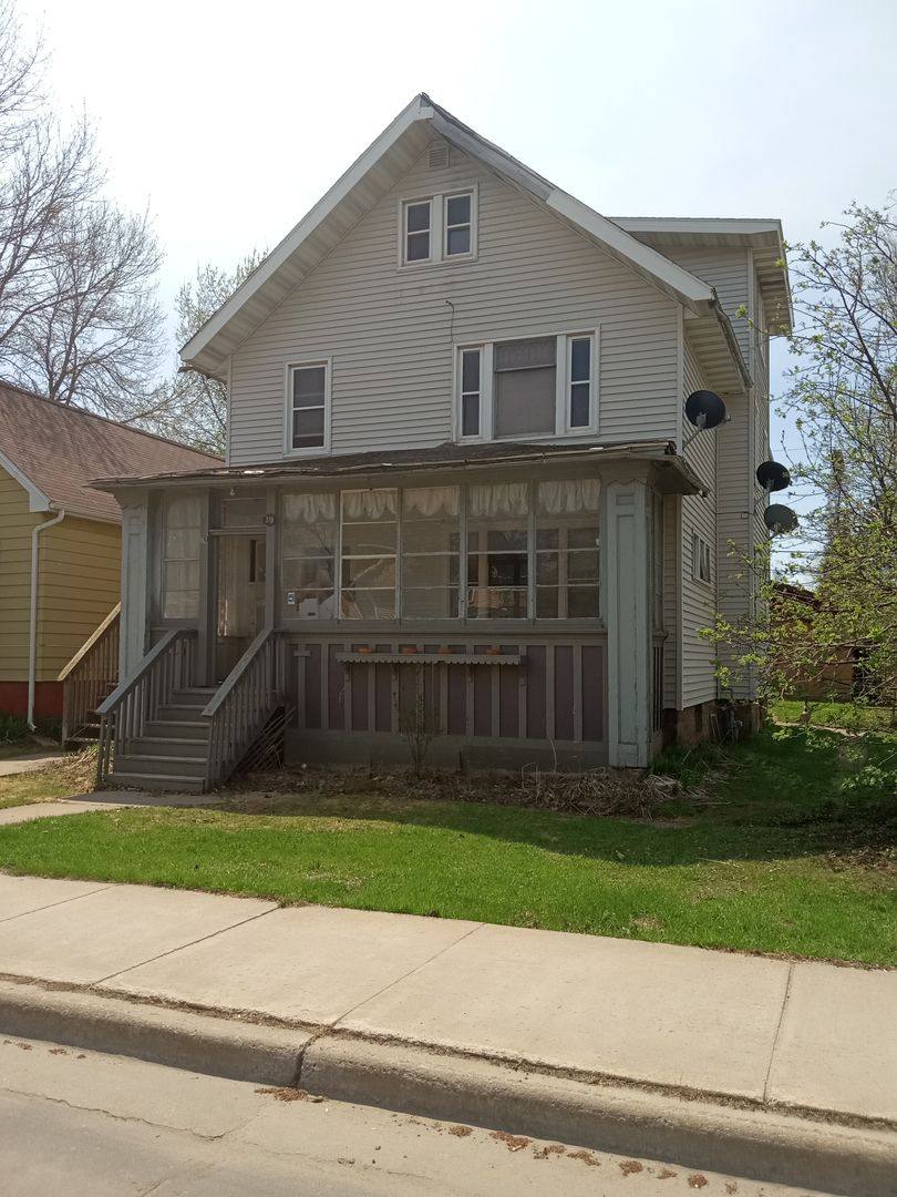 Apartment for rent at 310 S 8th St, Virginia, MN 55792