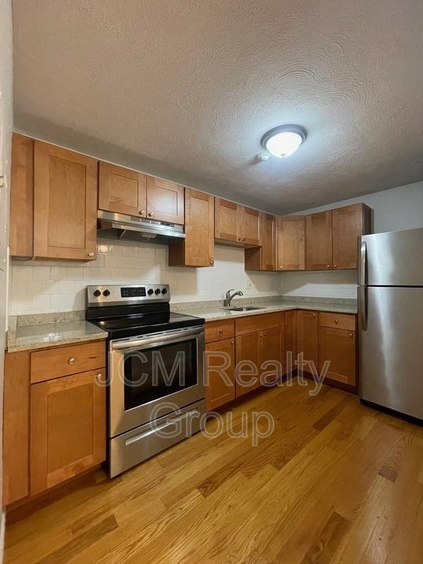 Apartment for rent at 55 Elmwood Park #U21 2nd Floor, Quincy, MA 02170