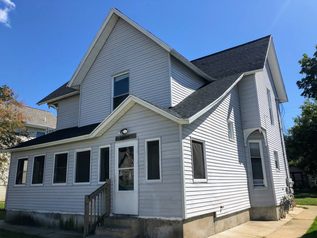 Apartment for rent at 434 Crawford SE, Grand Rapids, MI 49507