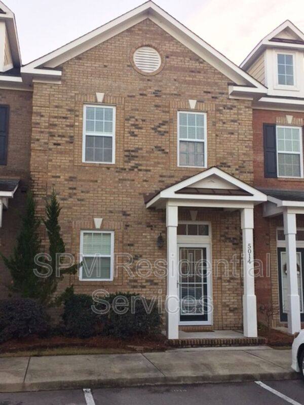 Townhouse for rent at 5014 Exton Park Loop, Castle Hayne, NC 28429