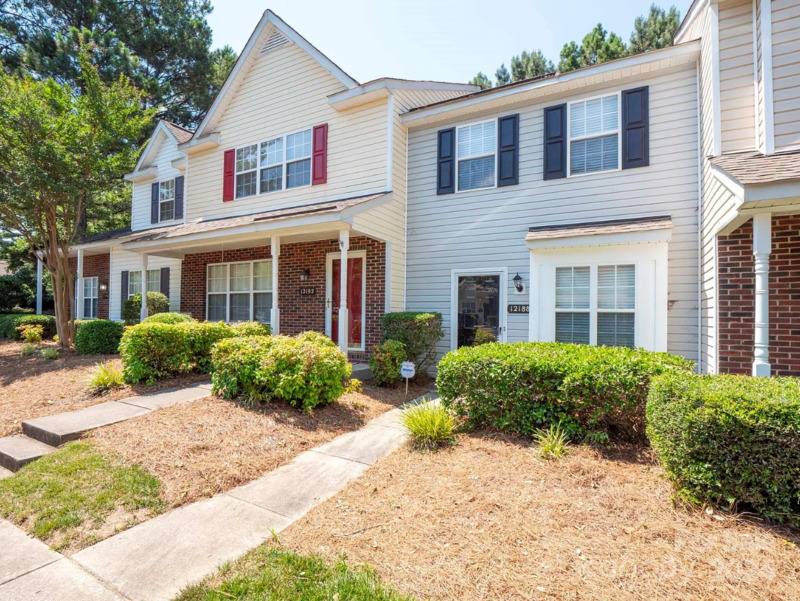 Townhouse for rent at 12188 Bottlebrush Place, Charlotte, NC 28277