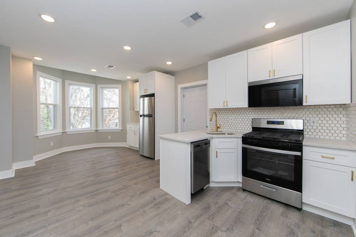 Apartment for rent at 436 - 438 Broadway, Camden, NJ 08103