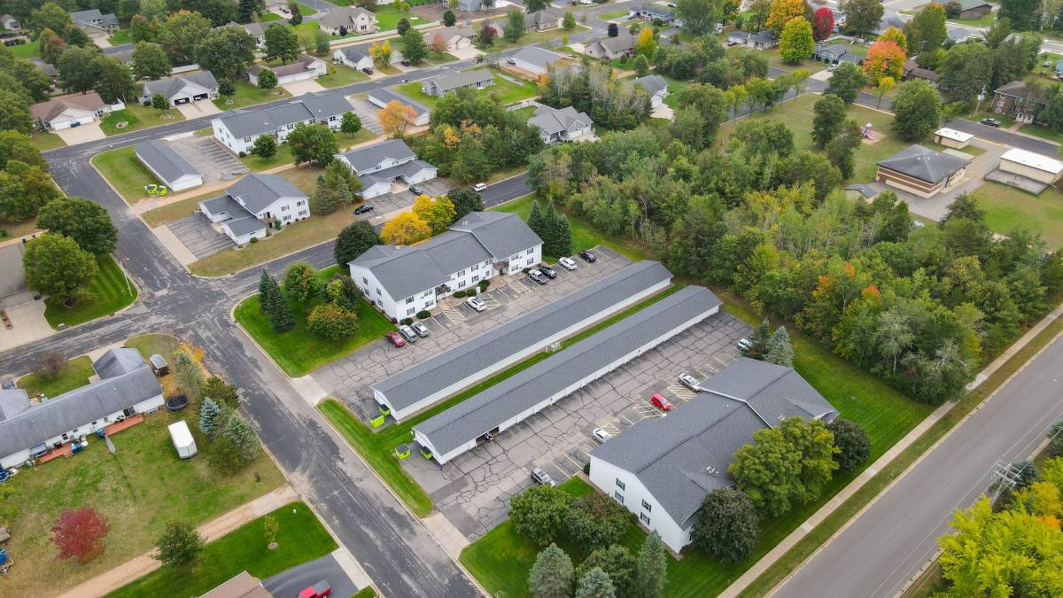Apartment for rent at 1000 Rangeline Rd 1000-1004 20th St, Mosinee, WI 54455