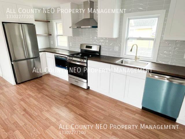 Apartment for rent at 1616 E 33rd St #DOWN, Cleveland, OH 44114